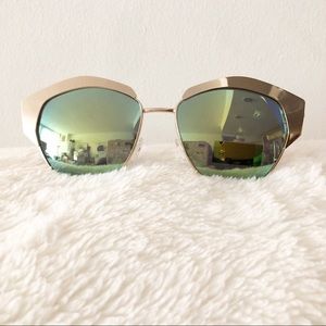 NWT JOES'S JEANS Gold Metallic Sunglasses